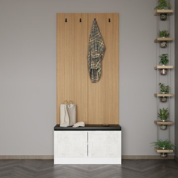 Woody Fashion Stojalo v dvorani