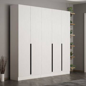 Woody Fashion Stojalo v dvorani