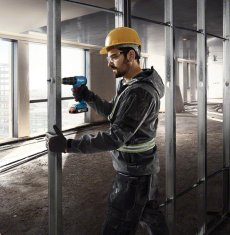 Bosch AKUMULATORSKI VRTALNIK SER. UDARNI VRTALNIK GSB 185-LI 0*AH