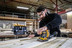 DeWalt OSCALATION BRUSILNIK XR 18V 0*AH TSTAK