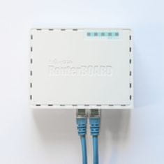 Usmerjevalnik RB750GR3