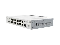Mikrotik CCR2004-16G-2S+PC – Zmogljiv usmerjevalnik s 16 gigabitnimi priključki in 2 SFP+ režama
