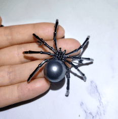 For Fun & Home Elegantna srebrna broška v obliki pajka s perlo, biserni zlitina, 5x4,5 cm