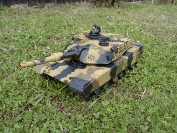 shumee 3816 AMERIŠKI ABRAMS M1A2 R/C TANK 1:24