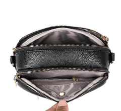 Camerazar Elegantna ženska torba čez ramo iz trde ekokože, z zlatimi okovi, dimenzij 20x14x9 cm