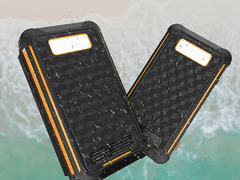 BOT Solarna banka SP6 4 paneli 25000 mAh črna