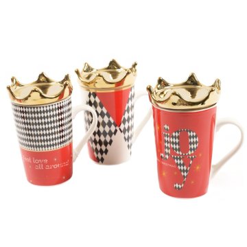 Mhome Novoletni lonček mug z zlato krono Wonderland 400ml / 12x8,5xh15cm / porcelan