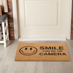 UNBRANDED Kokosov predpražnik "Smile you're on camera" 