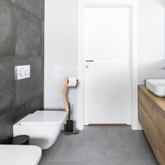 UNBRANDED WC stol v sivi barvi &amp; videz lesa 