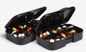 SmartShake Pill Box Organizer, set dveh škatlic za tablete, črne barve