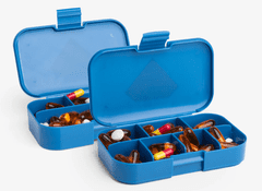 SmartShake Pill Box Organizer, komplet dveh škatlic za tablete, modre barve z motivom Supermana