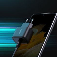 Ugreen Mrežni polnilnik za telefon USB-C 25 W PD + kabel USB-C 2 m, črn