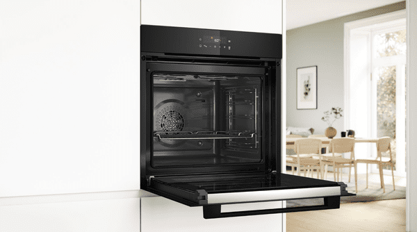 Bosch HBA571BB4 vgradna pečica, s pirolizo 