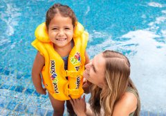 58660EU Vesta Pool School