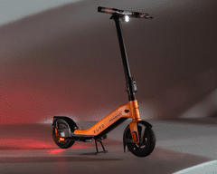 Pure Electric McLaren - rumeno oranžna