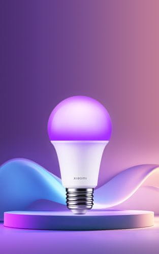 Xiaomi Smart LED Bulb (White and Color) pametna LED žarnica (bela in barvna), ki sveti vijolično