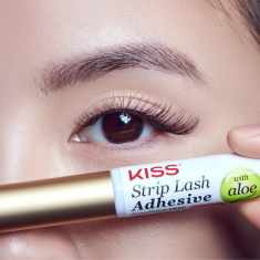 shumee Brezbarvno lepilo brez lateksa za umetne trepalnice Strip Lash Adhesive KISS 5 g
