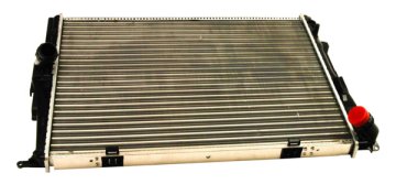 shumee MAXGEAR HLADILNIK BMW 1 E81/3 E90 07-