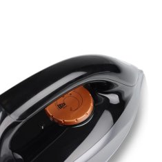 shumee Parna postaja Tristar | ST-8930 | 2200 W | 1,2 l | 6,5 barov | Samodejni izklop | Funkcija navpičnega čiščenja pare | Funkcija čiščenja vodnega kamna | Antracitna