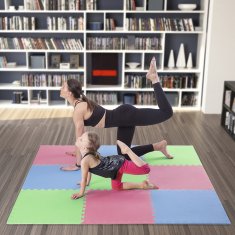shumee MP10 MULTIBALENIE ZELENO-MODRÁ-ČERVENÁ OCHRANNÁ PODLOŽKA NA SKLADANIE 60x60x1,0 CM (SADA 9 KS) ONE FITNESS