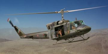 Italeri maketa-miniatura BELL AB 212 - UH 1N • maketa-miniatura 1:48 helikopterji • Level 4
