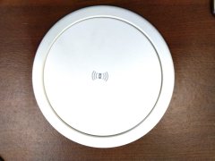 IN Pnevmatična izvlečna vtičnica IN 553005 s Qi polnjenjem in HDMI