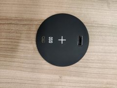 IN Vgradna letev IN 553043, Qi polnjenje, USB A + C