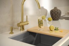 QUADRON granitni umivalnik Logan 100 Black