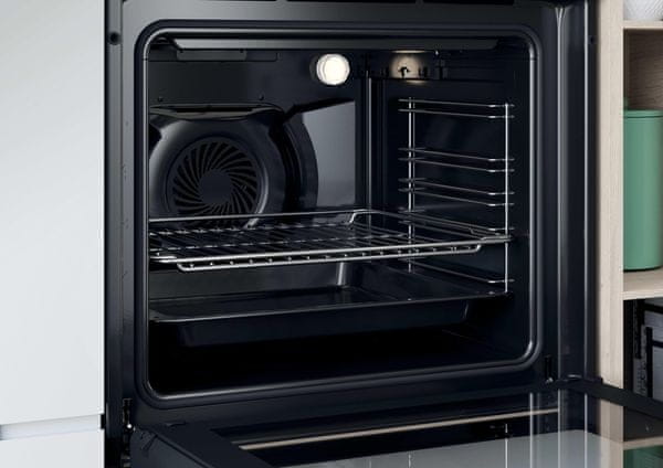 ENOSTAVNO ČIŠČENJE PEČICE