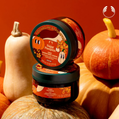 The Body Shop Sugar Pumpkin piling za telo 250 ml
