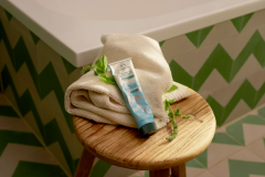 The Body Shop Krema za nego stopal s poprovo meto 100 ml