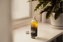 The Body Shop Black Musk Night Bloom razpršilo za telo 100 ml