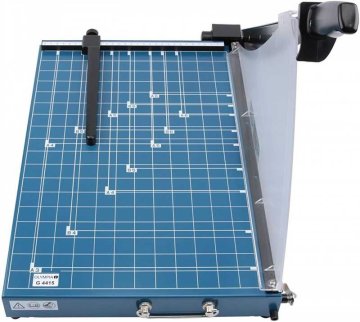 Olympia Giljotina olympia a3 15- listna g 4415