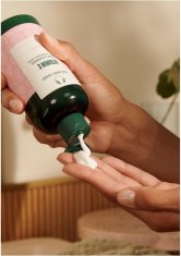 The Body Shop Losjon za čiščenje kože z vitaminom E 250 ml