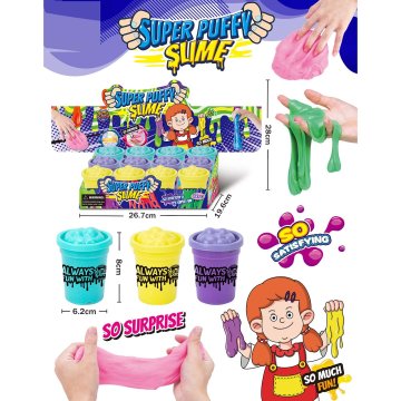 Denis Sluzavec v plastični posodi