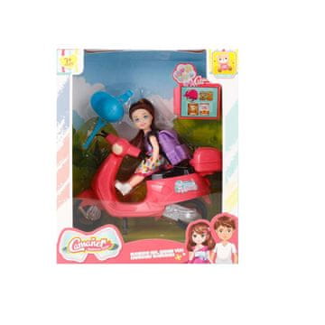 Denis Lutka na vespi