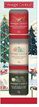Yankee Candle Darilni set steklenih votivnih sveč Christmas Classics 3 x 37 g