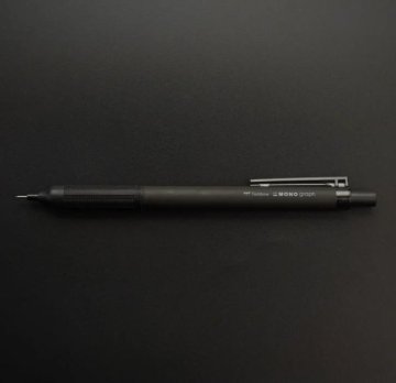 Tombow MONO graph Lite Mehanski svinčnik - črn s konico 0,5 mm