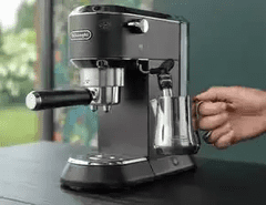 De'Longhi Kavni aparat EC685.BK Dedica Style