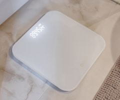 Platinet PBSW osebna tehtnica, LCD prikazovalnik, do 180kg, 28x28cm, bela