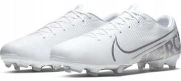 shumee NIKE FG 90 11 SC FG AT5269-100 čevlji