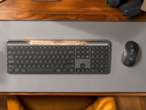 Povezava z več napravami Easy-Switch