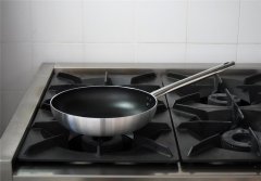 Pintinox Aluminijasta ponev / 28cm / 3mm / Non-Stick / Indukcija
