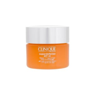 Clinique Superdefense Multi-Correcting SPF40 osvežilna gel krema za ženske