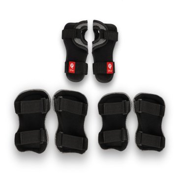 QPLAY Otroške blazinice Črna, velikost. S, starost 3-5 let