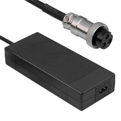 Akyga električno kolo napajanje 67.2V / 2A 135W GX16 12mm