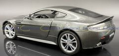 shumee Aston Martin V12 Vantage siv model Welly 1:24