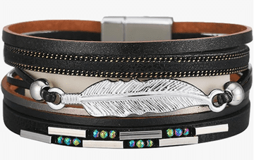 shumee Usnjena zapestnica s paščki in peresnim ovojem, črna