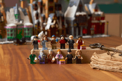 LEGO Harry Potter 76457 Hogsmeade™ Village – Collectors' Edition (Vas Merjascoweena – zbirateljska izdaja)
