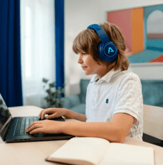 LAMAX GlowKid1 otroške brezžične slušalke, LED osvetlitev, 85 dB, roza (8595724902935)